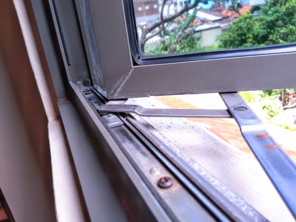 Cost of Hinged Window Replacement in Clearwater